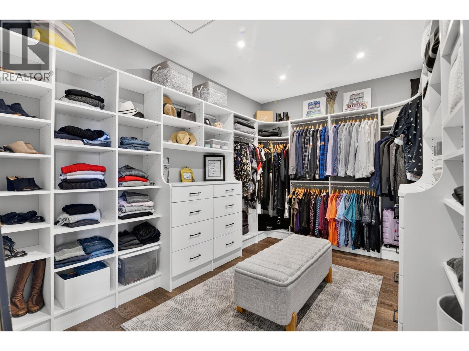 1547 Cabernet Way