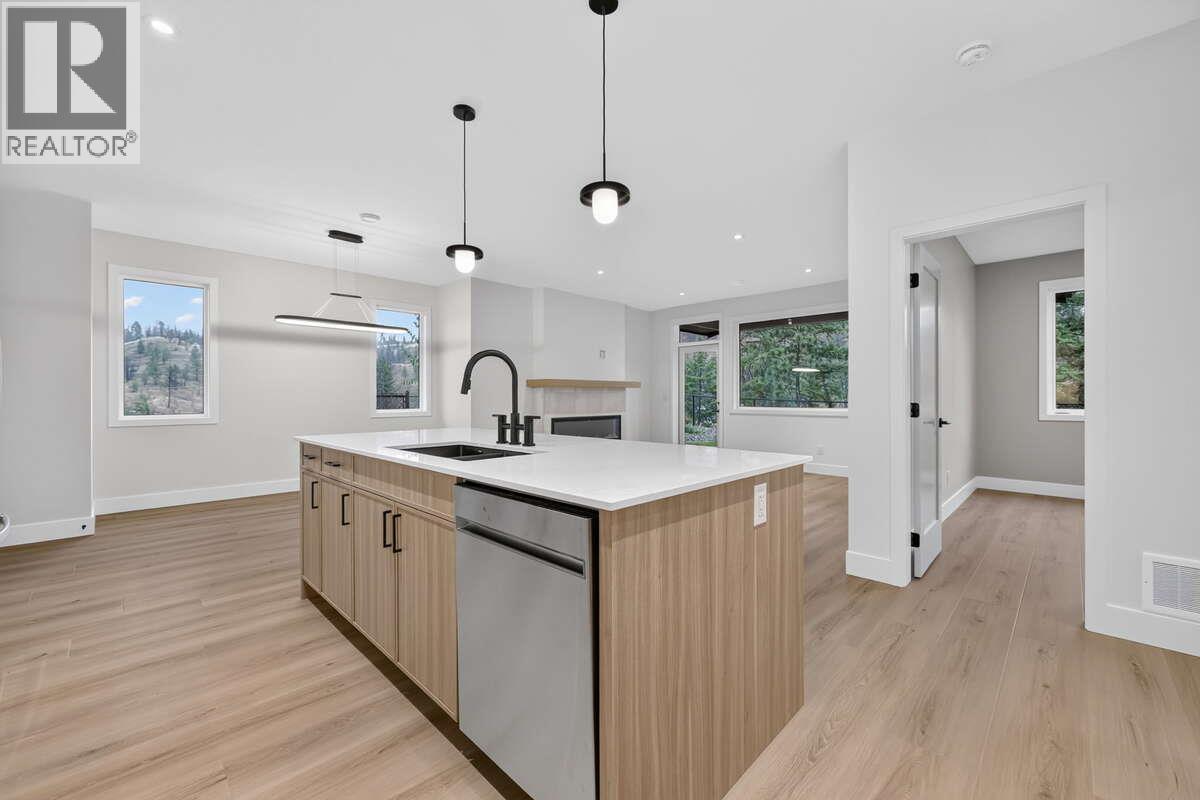 1720 Hidden Hills Drive Unit# 30