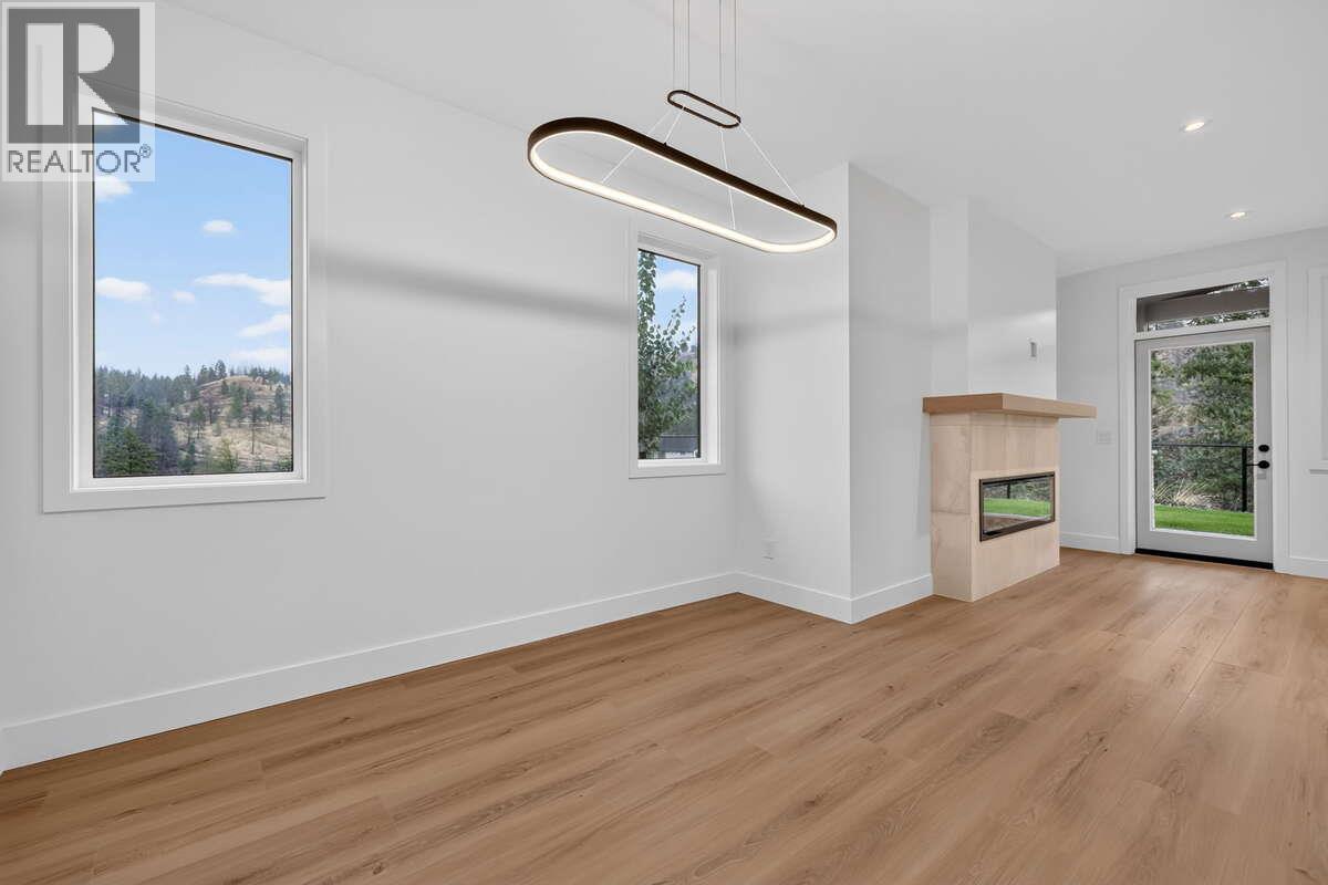 1720 Hidden Hills Drive Unit# 30