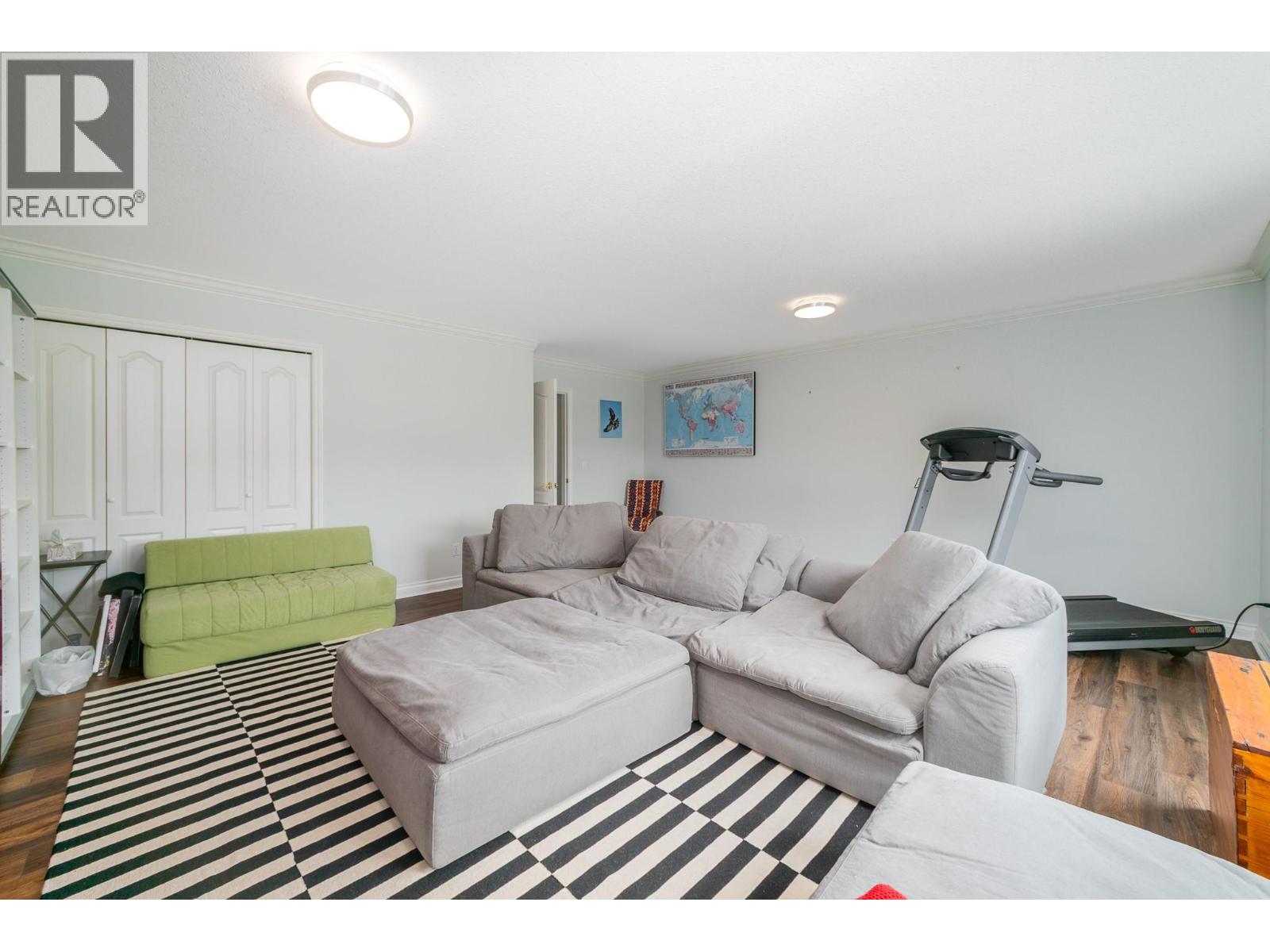492 Carona Crescent
