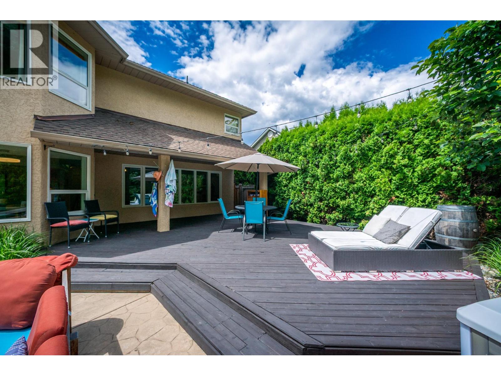 492 Carona Crescent