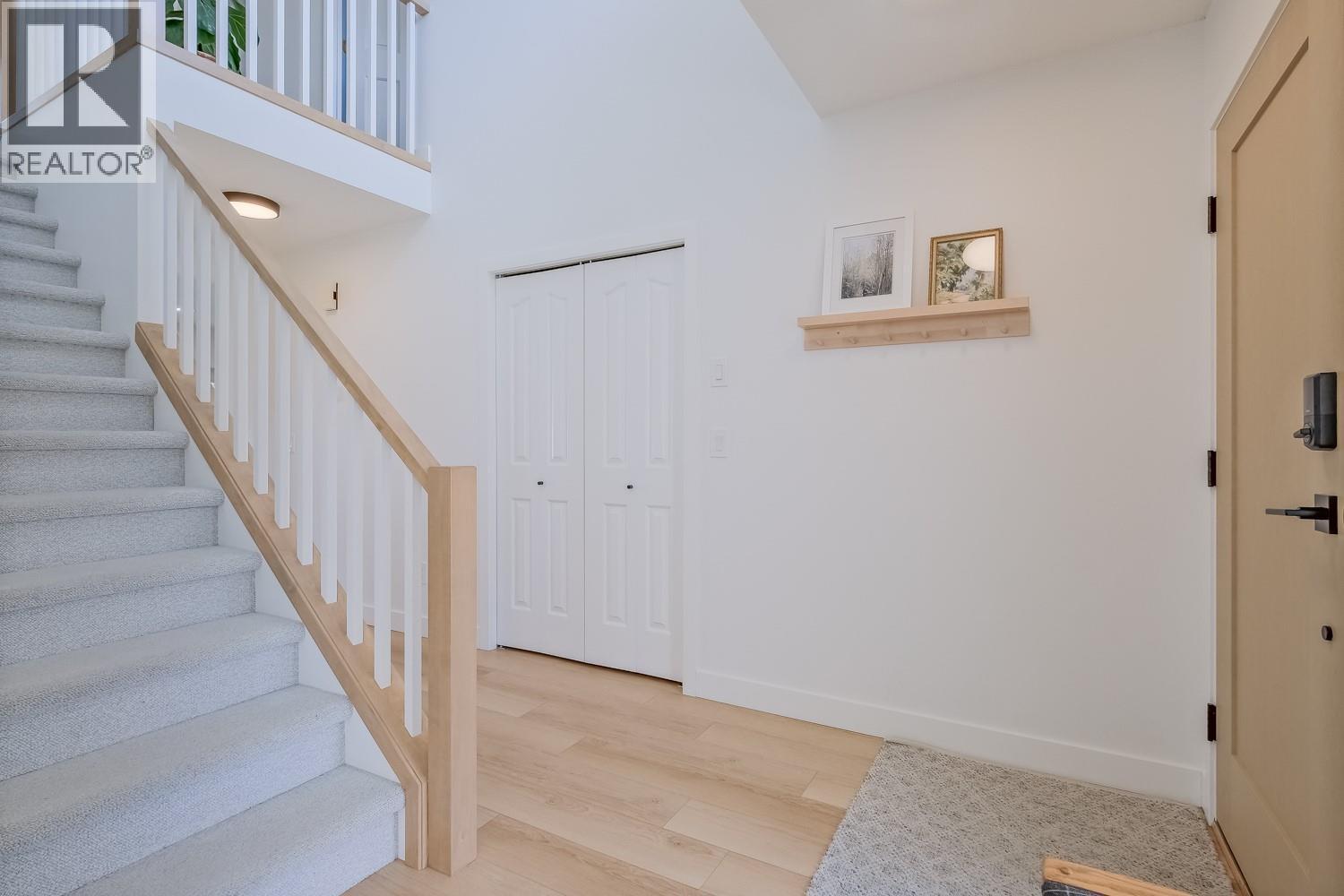 1028 Cushing Court