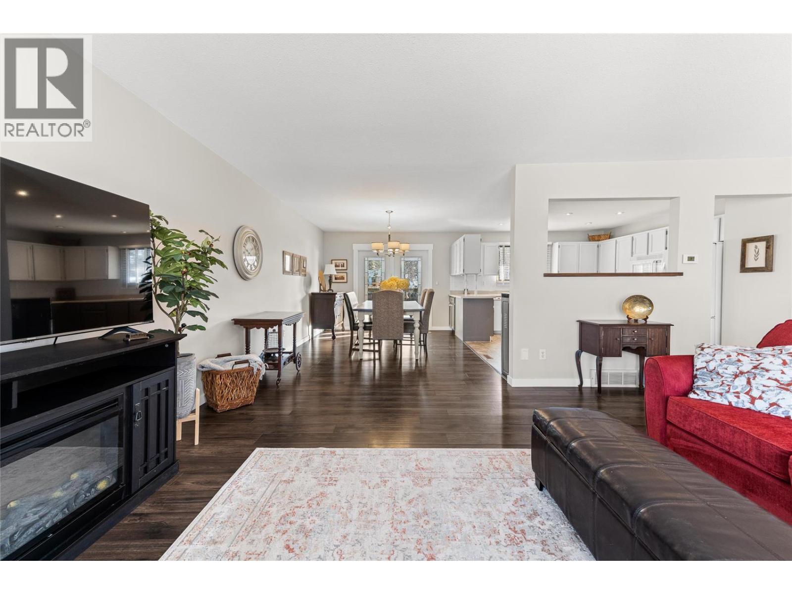 4477 Gordon Drive