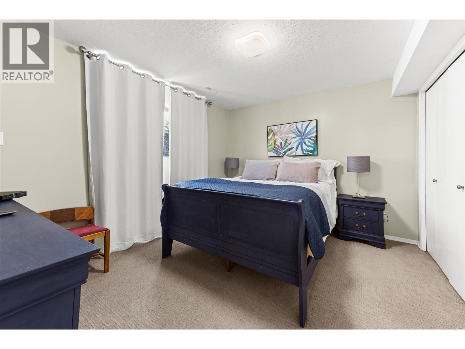 4477 Gordon Drive