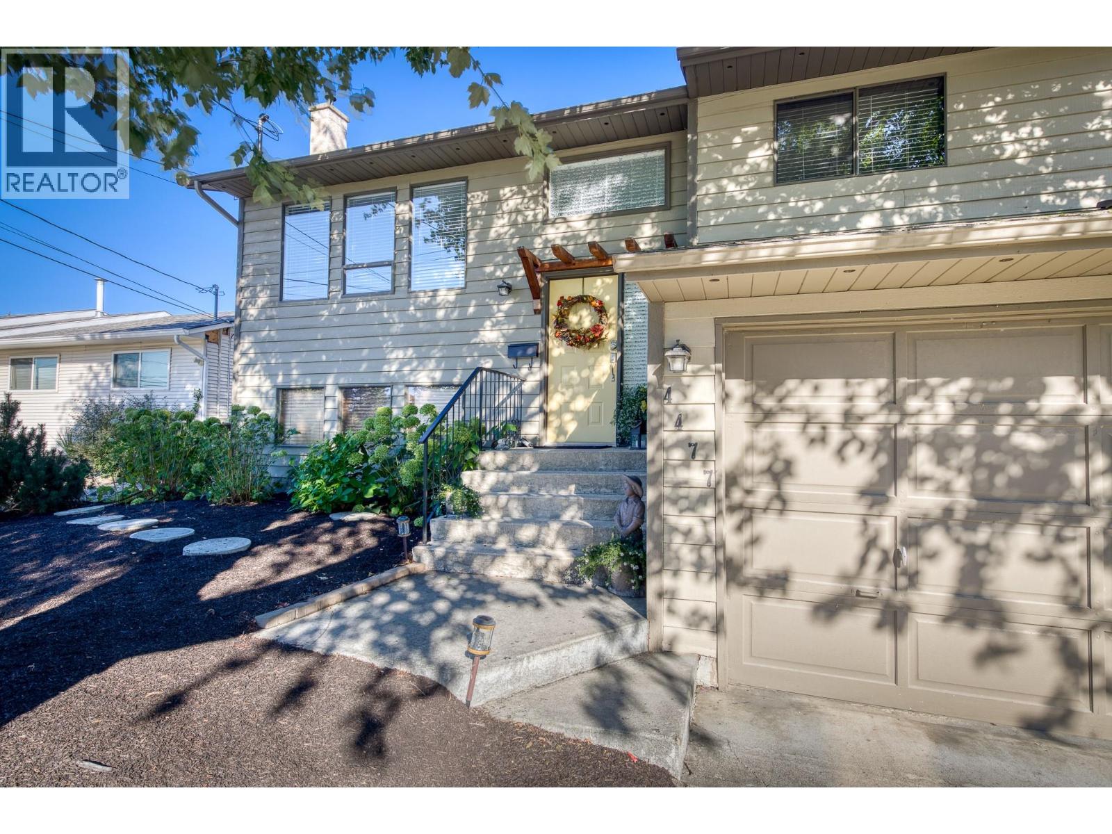 4477 Gordon Drive
