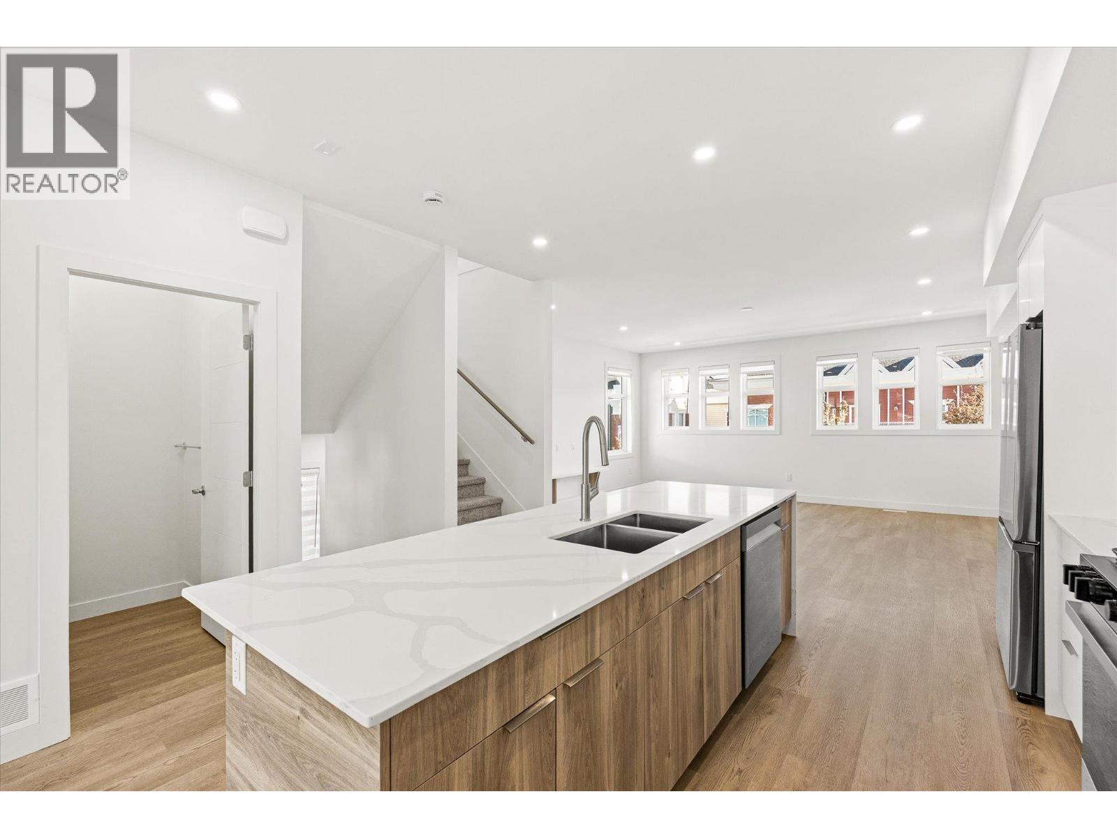5300 Main Street Unit# 116