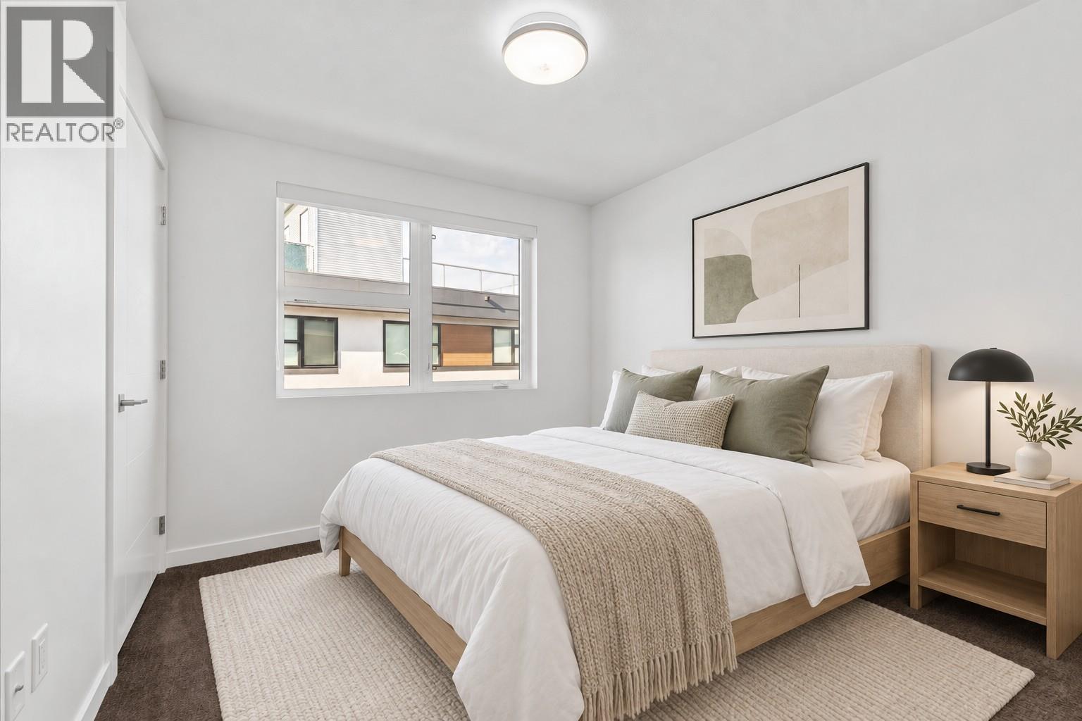 1515 Highland Drive N Unit# 37
