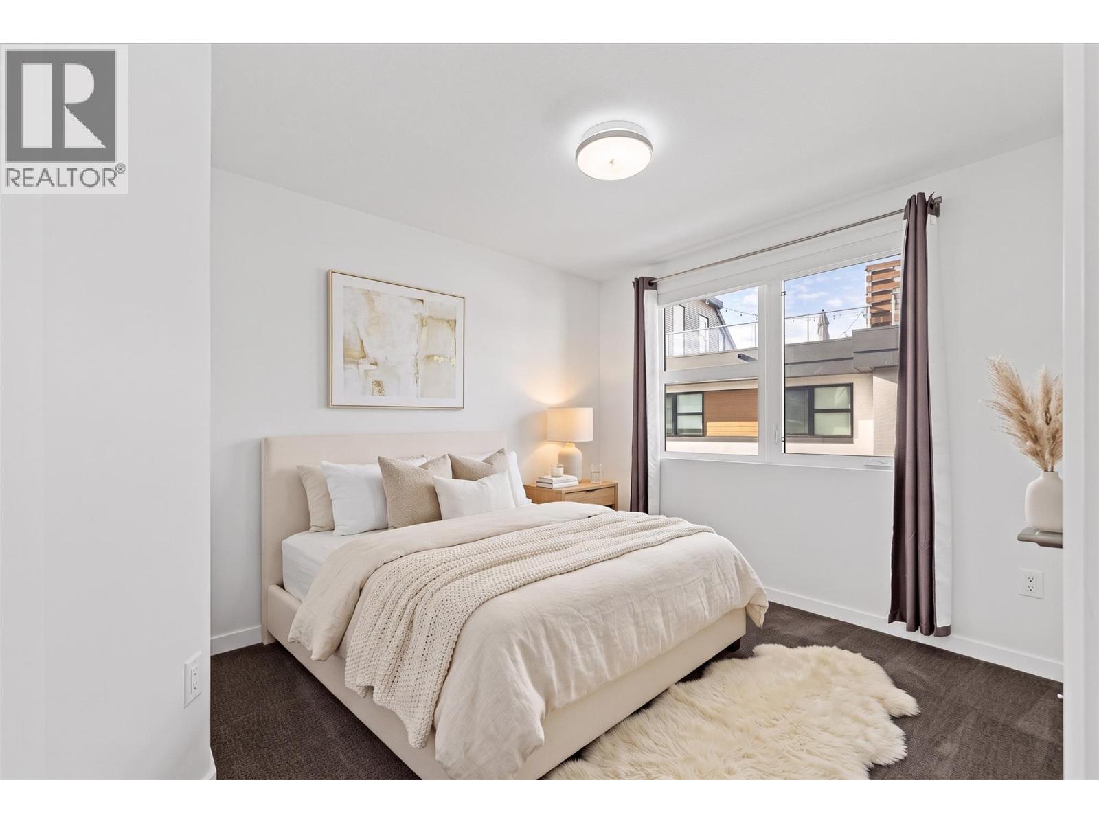 1515 Highland Drive N Unit# 37
