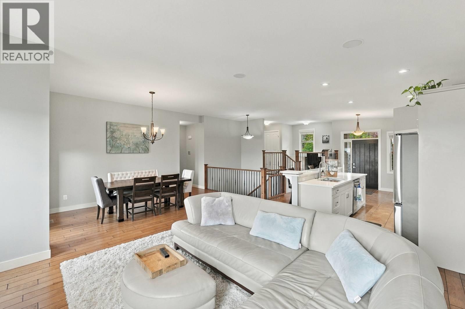 2421 Glacier Court Unit# 6