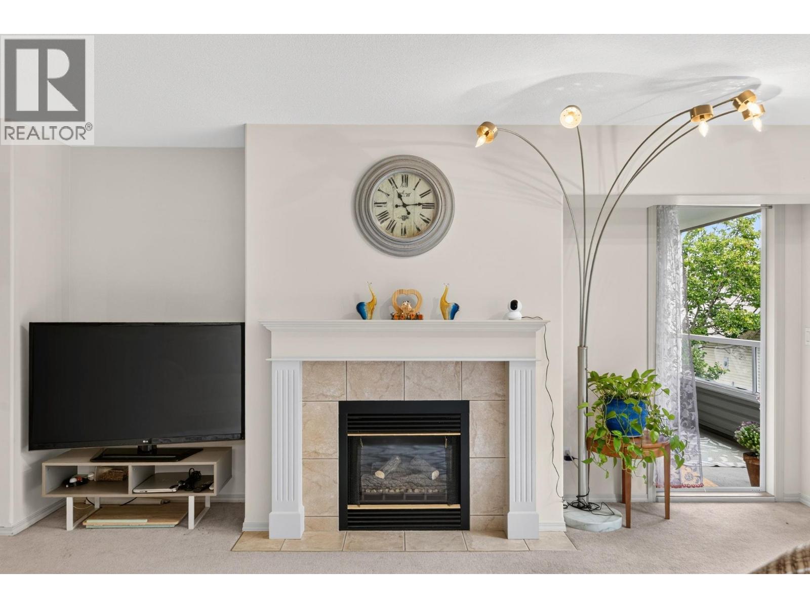 555 Houghton Road Unit# 219