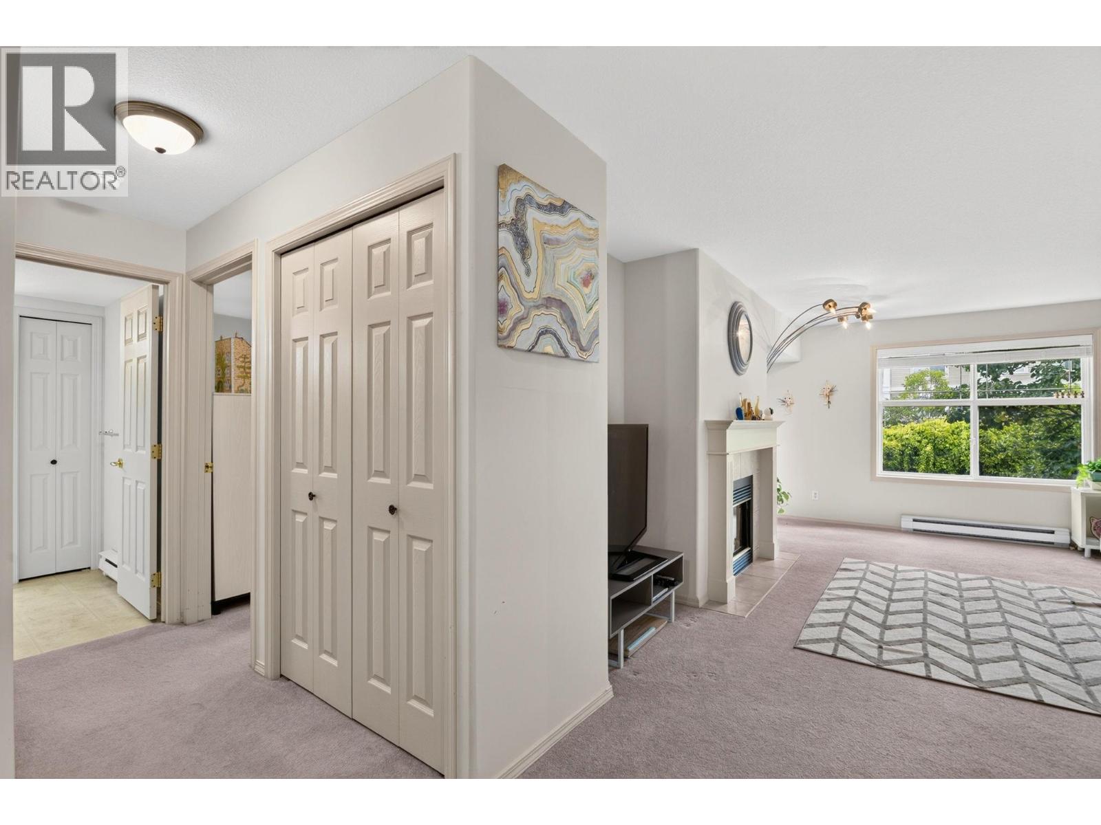 555 Houghton Road Unit# 219