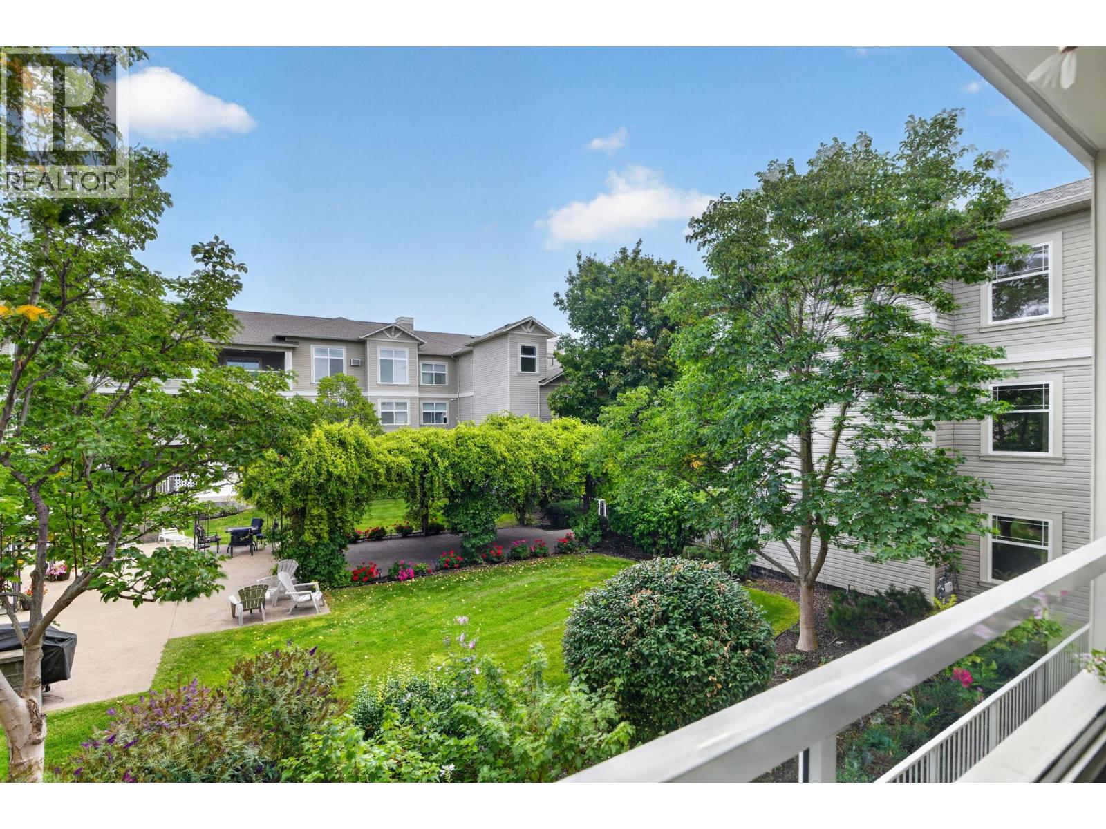 555 Houghton Road Unit# 219