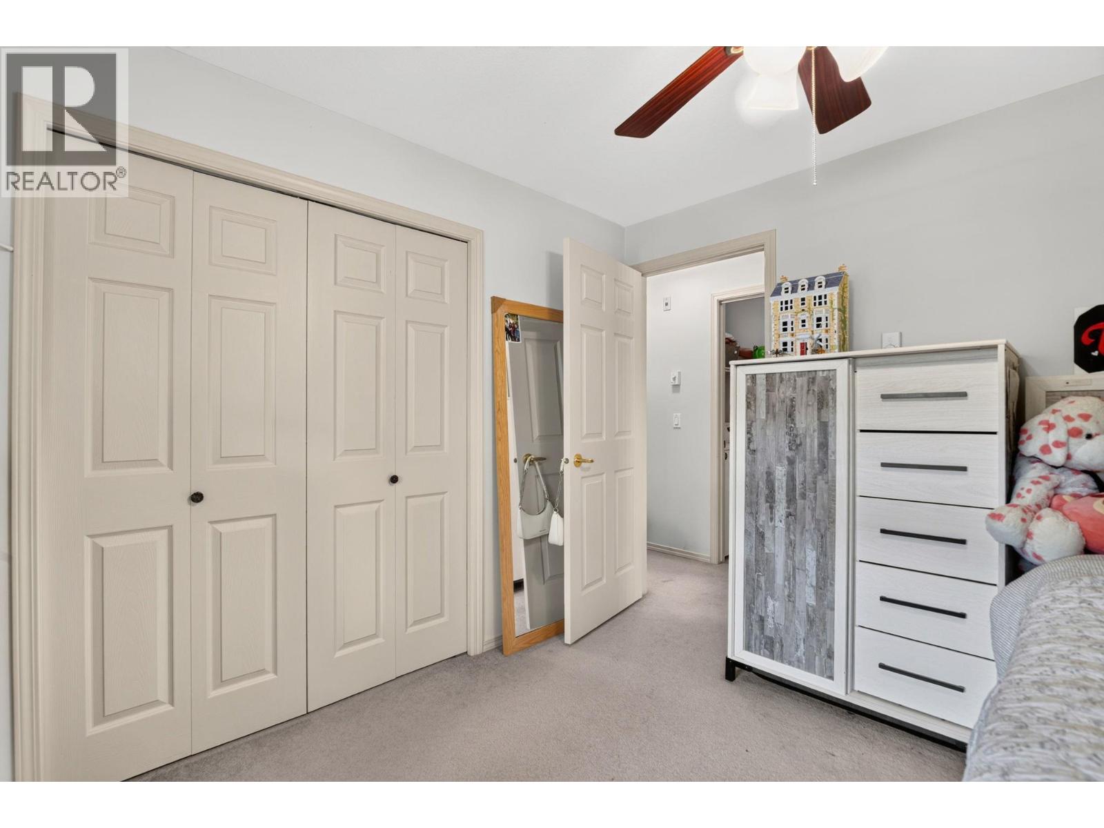 555 Houghton Road Unit# 219