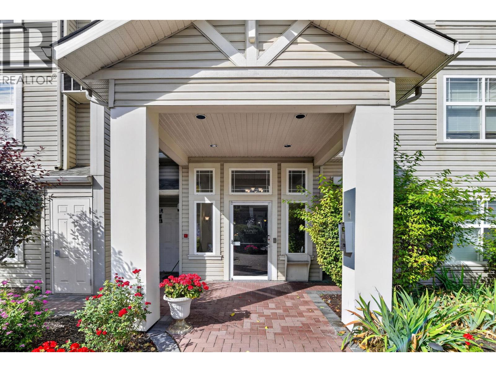 555 Houghton Road Unit# 219