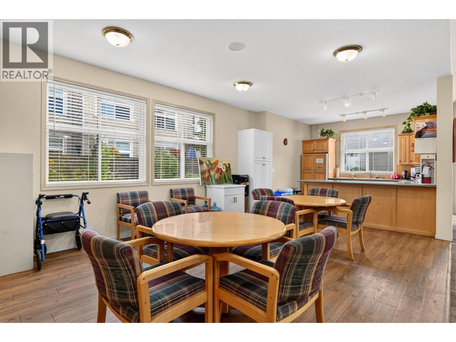 555 Houghton Road Unit# 219
