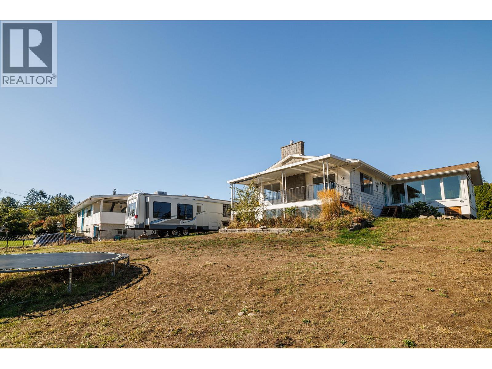 2575 Robinson Road