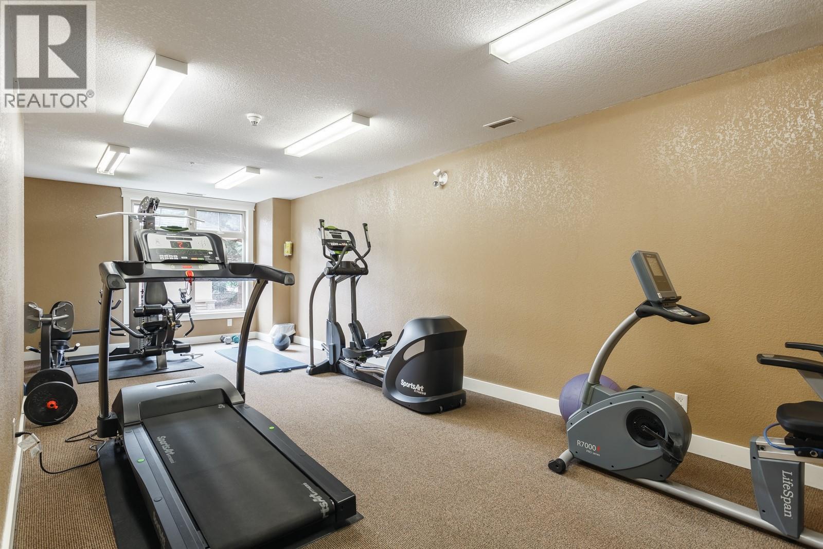 2551 Shoreline Drive Unit# 208