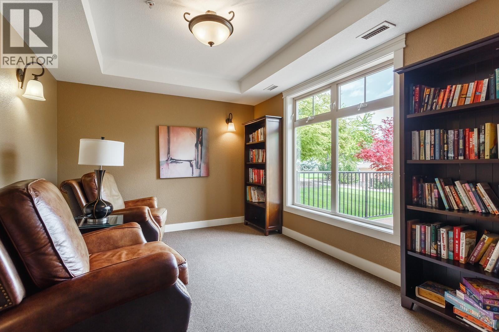 2551 Shoreline Drive Unit# 208