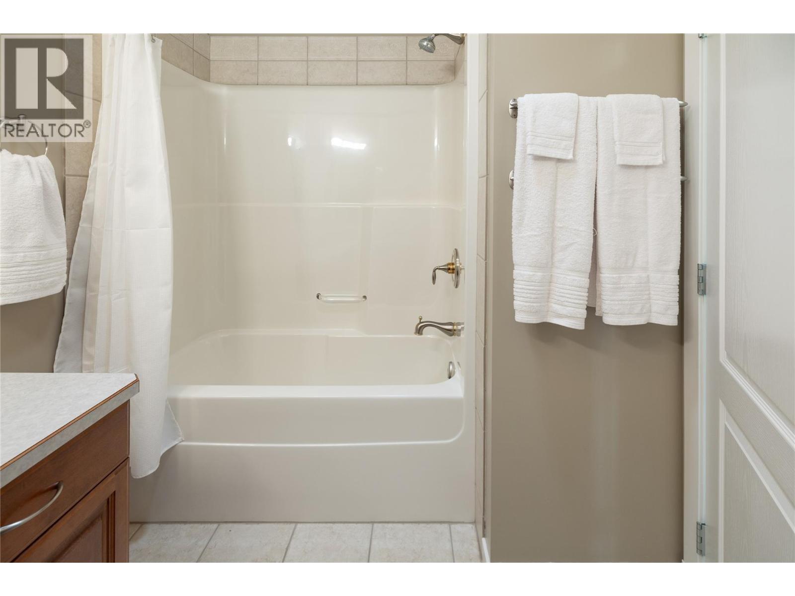 307 Whitman Road Unit# 406
