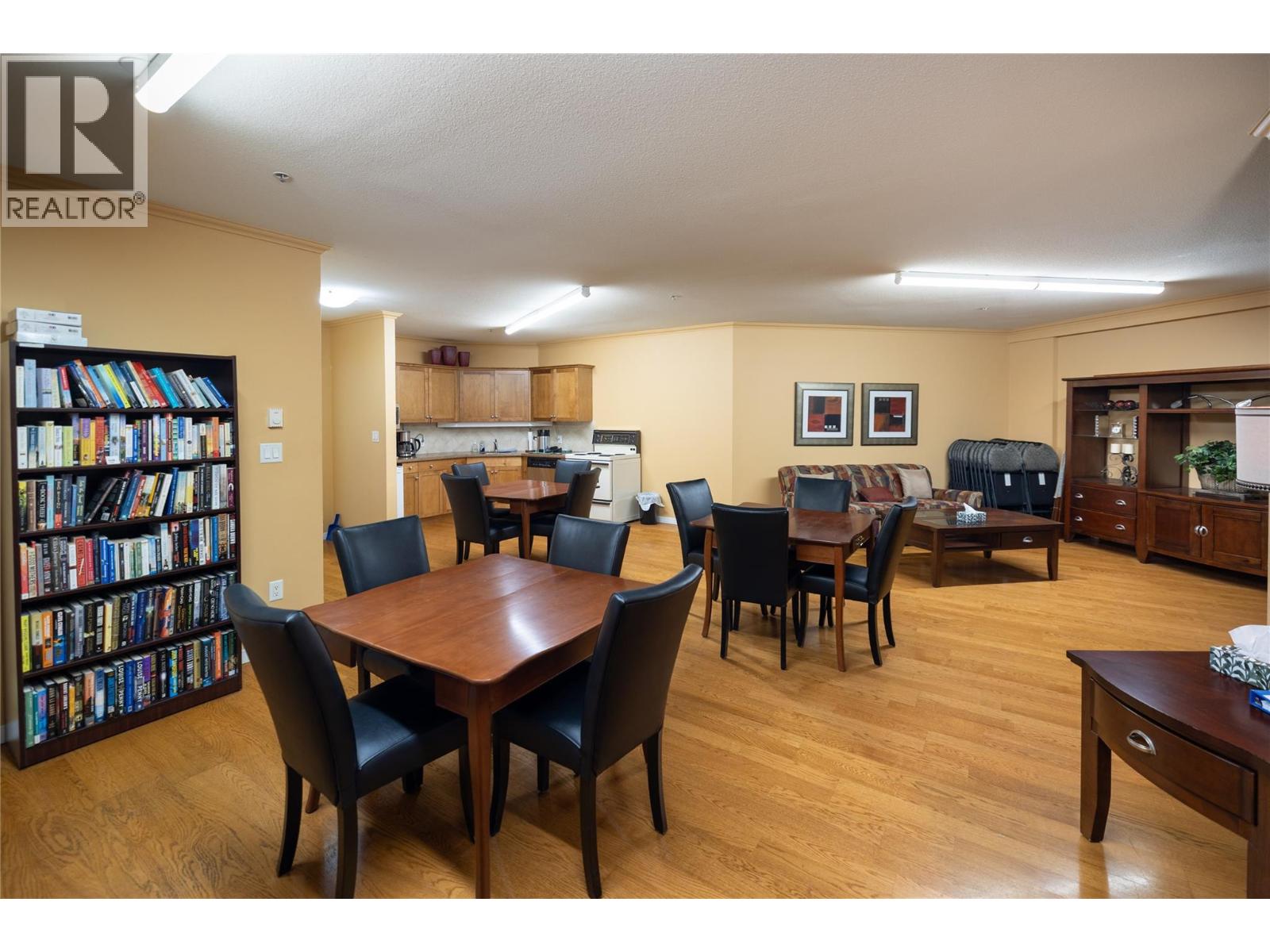 307 Whitman Road Unit# 406