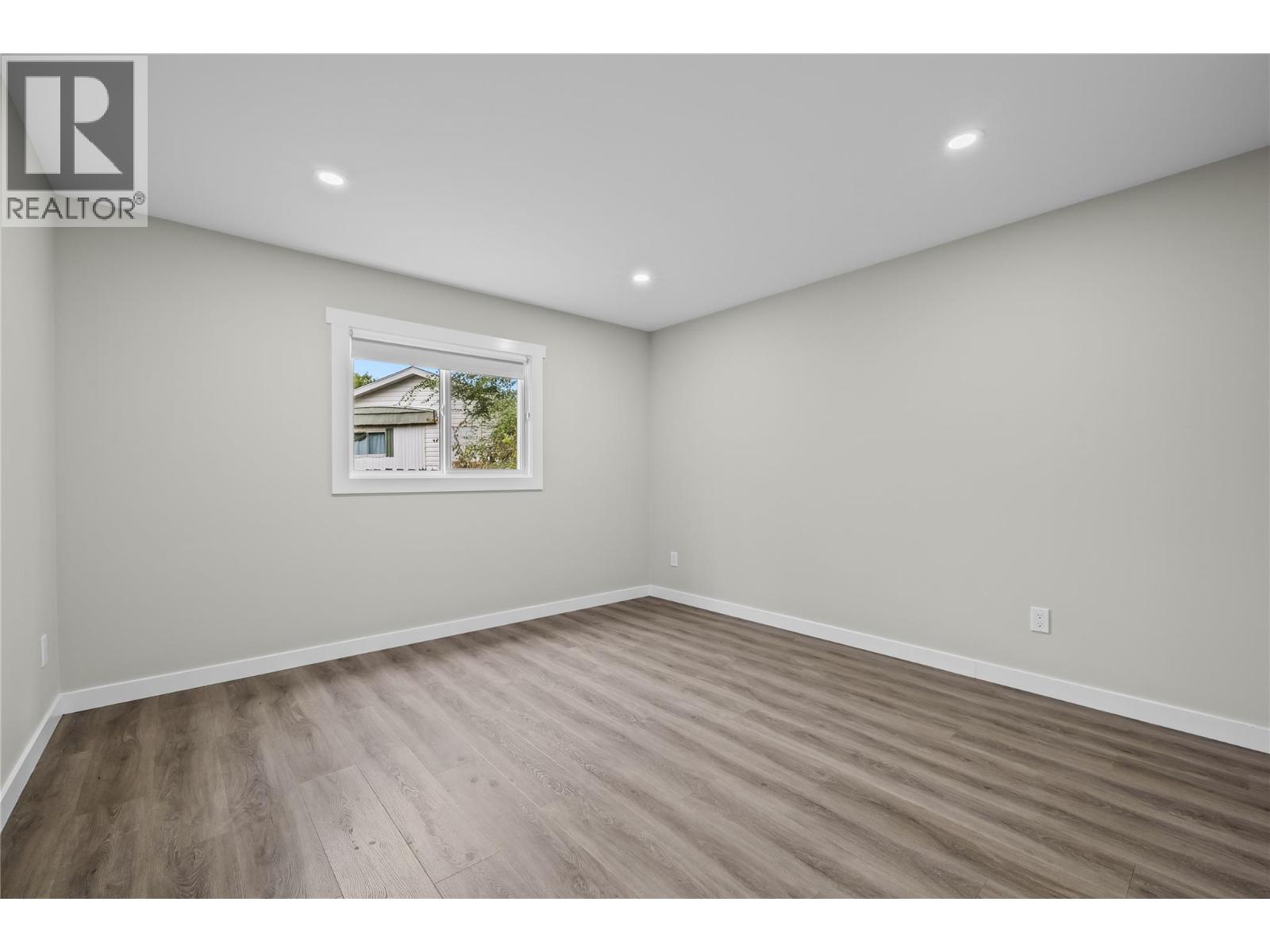 2065 Boucherie Road Unit# 41