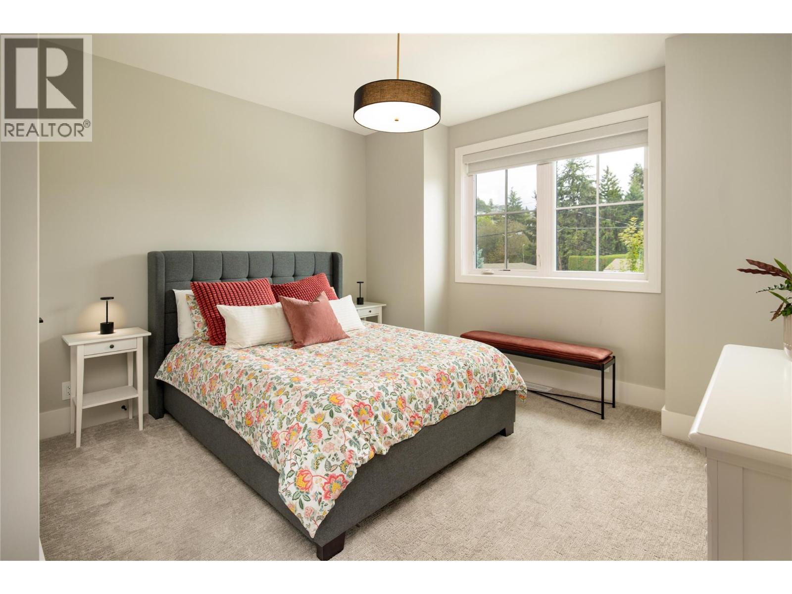 712 Hazell Road