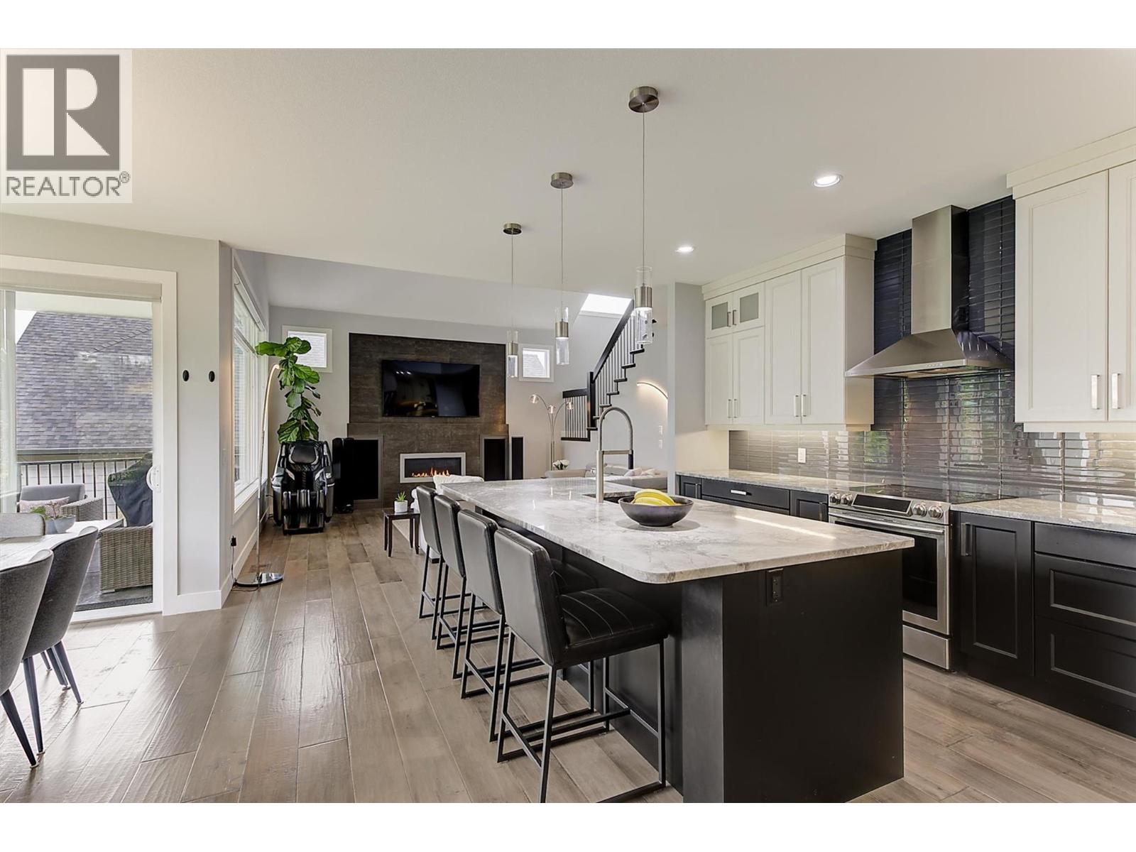 155 Skyland Drive