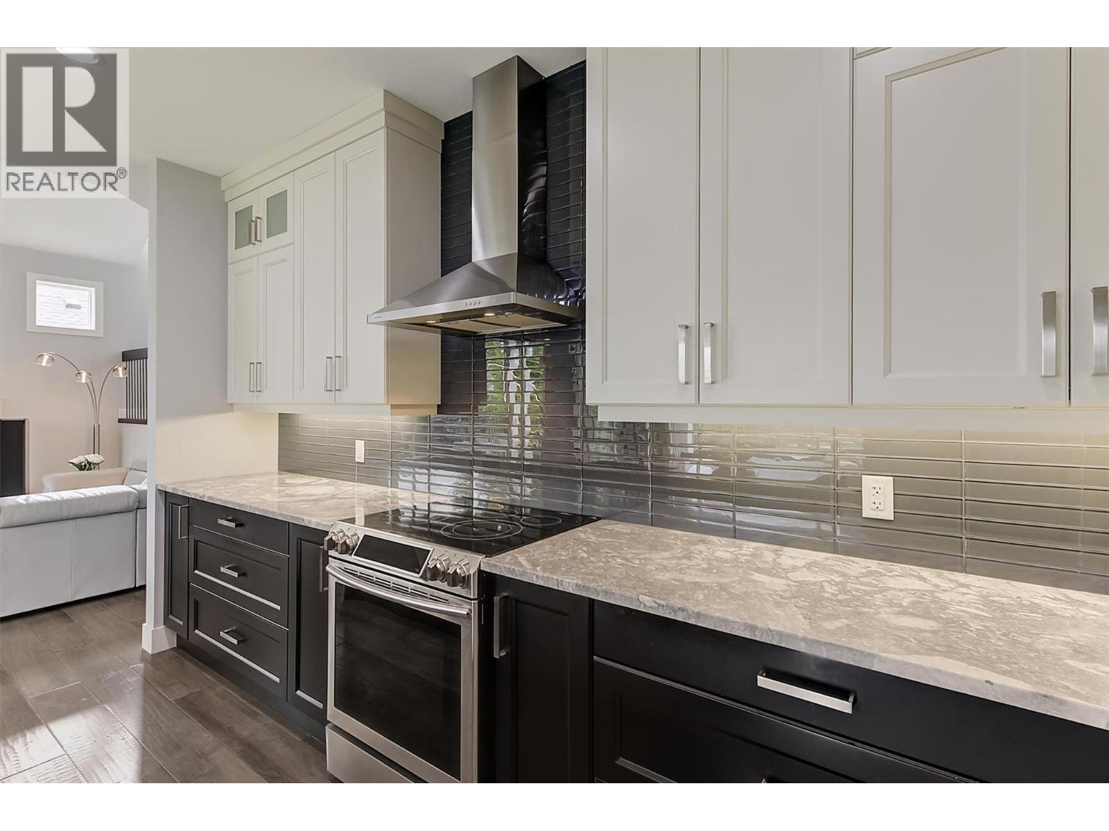 155 Skyland Drive