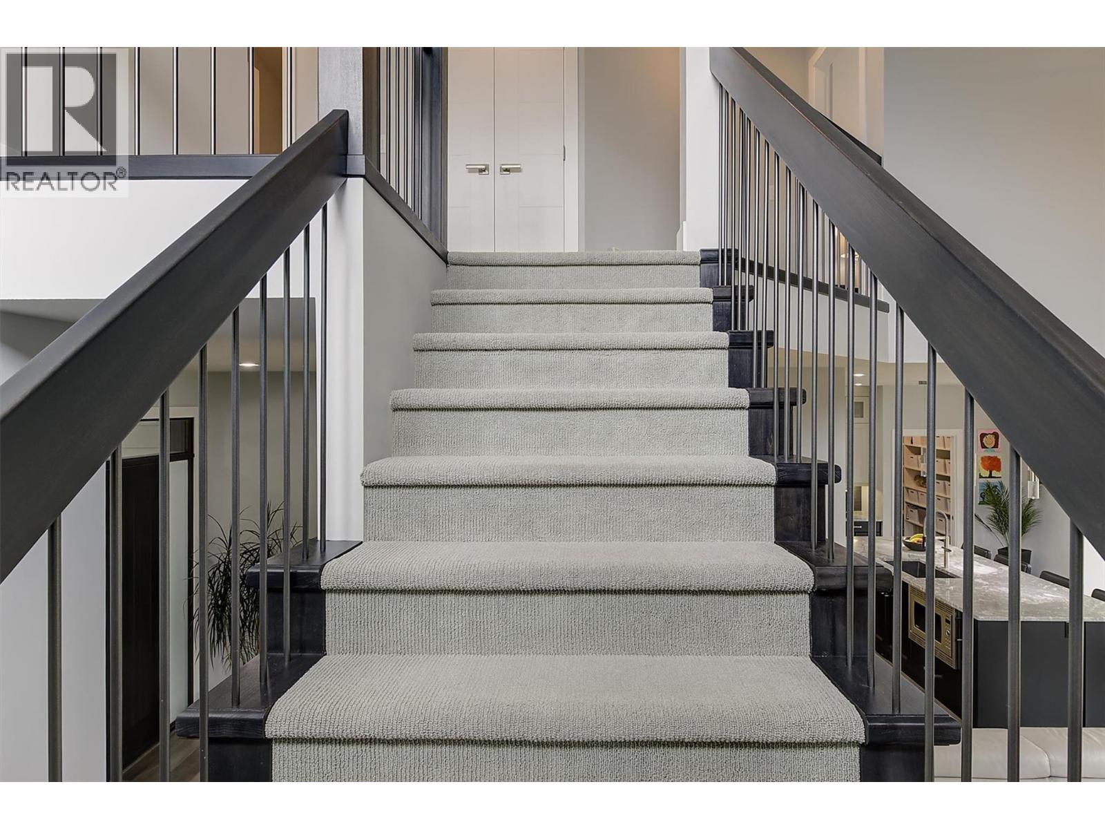 155 Skyland Drive