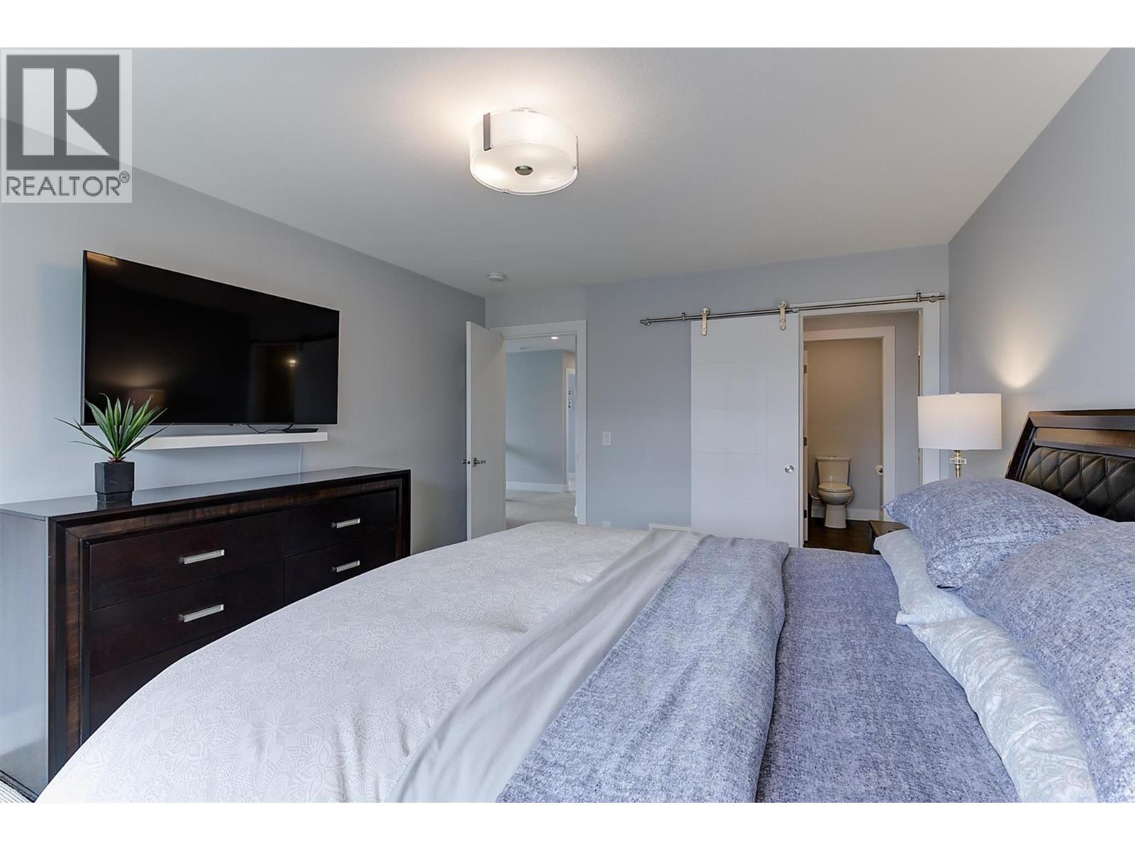 155 Skyland Drive