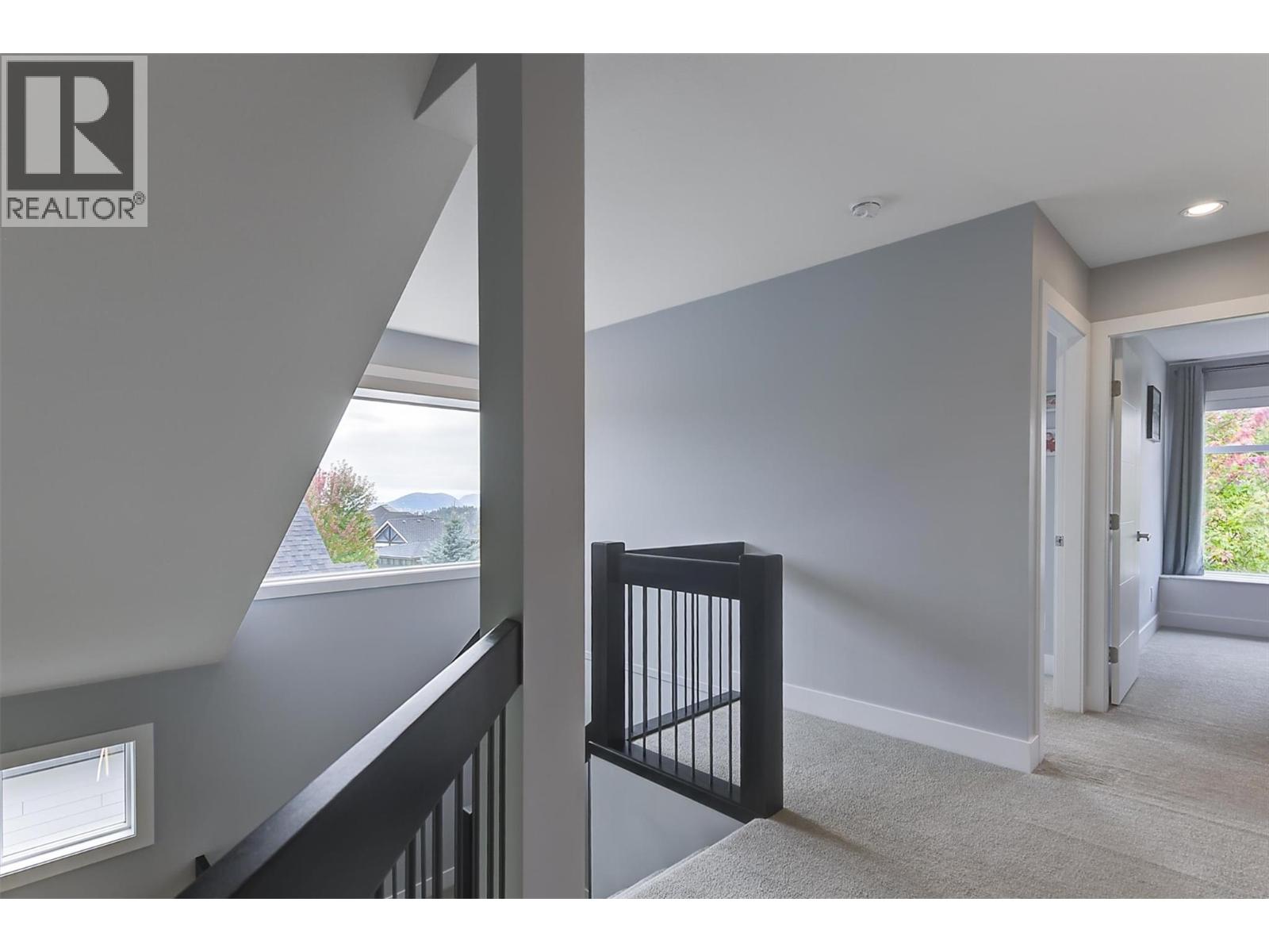 155 Skyland Drive