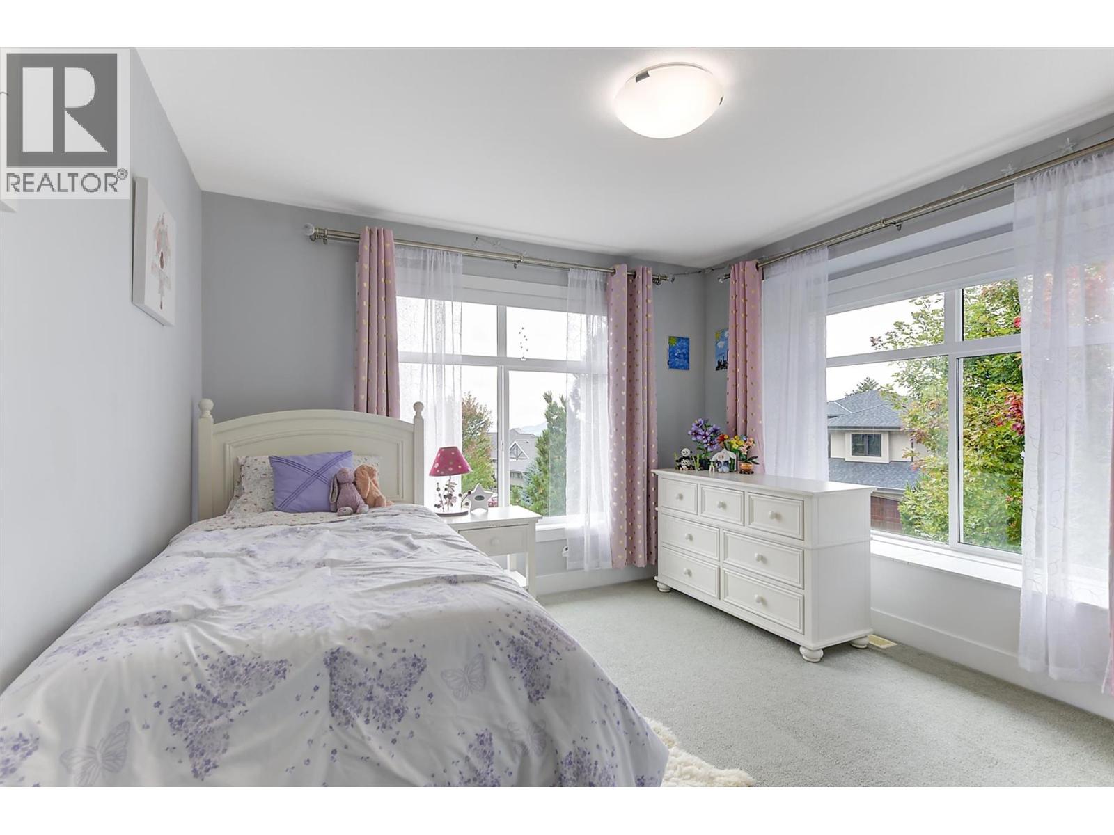 155 Skyland Drive