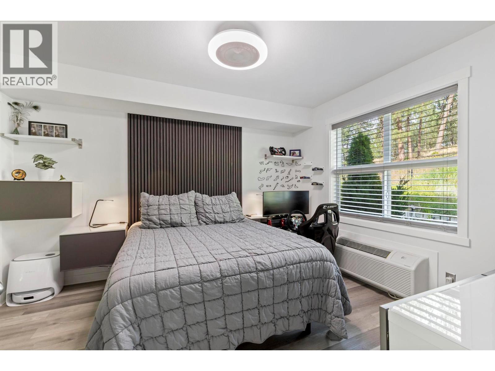 1479 Glenmore Road N Unit# 214