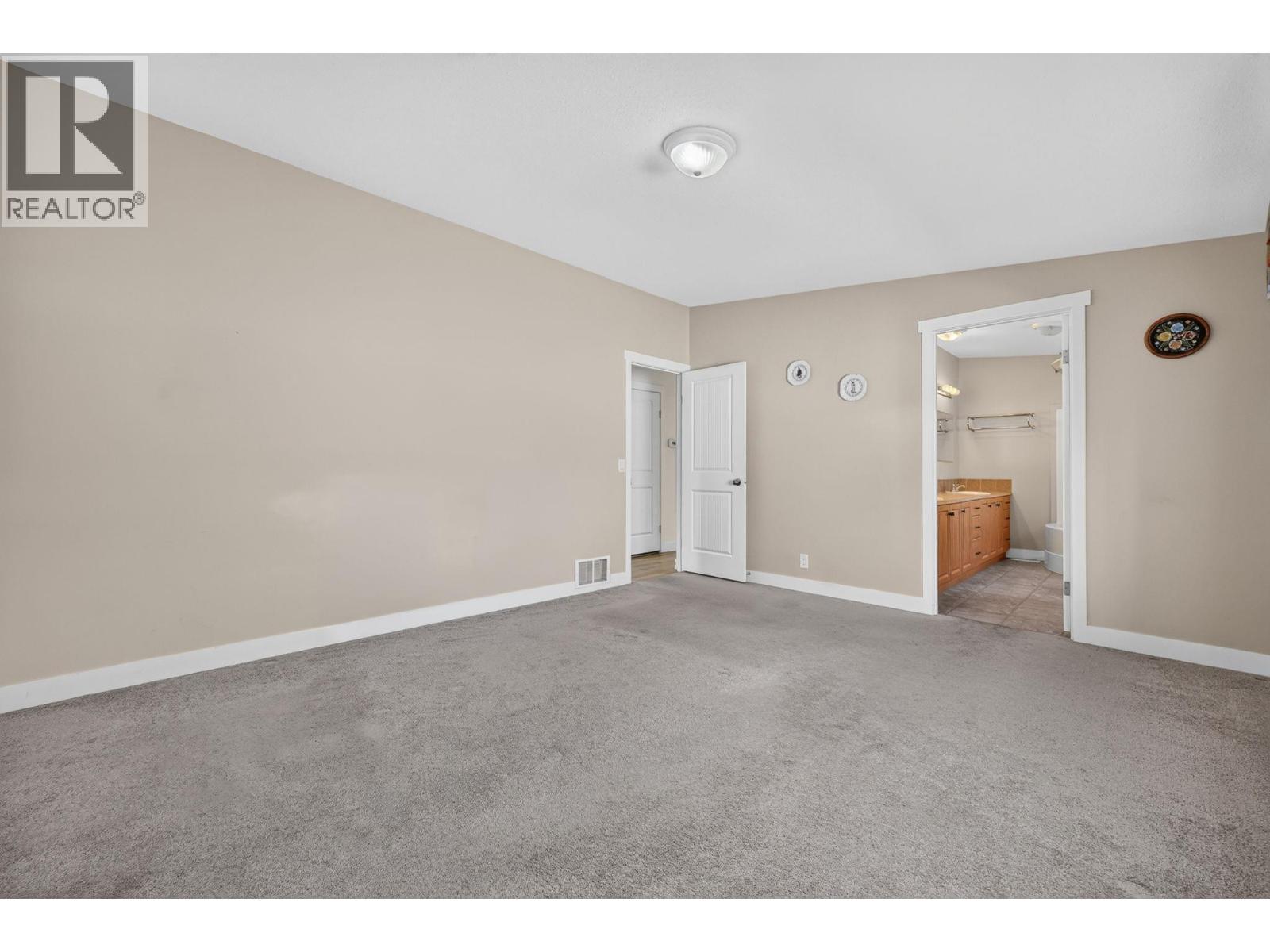 2440 Old Okanagan Highway Unit# 1311