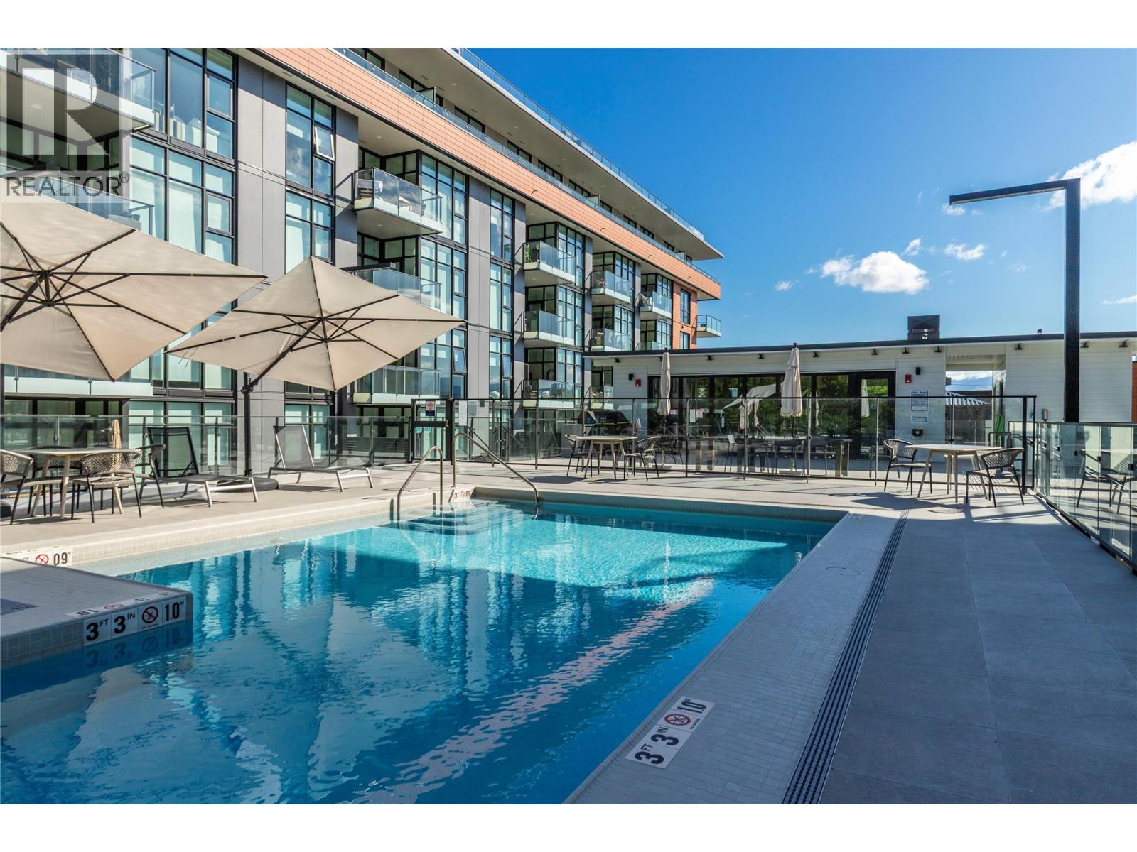 3389 Lakeshore Road Unit# 315