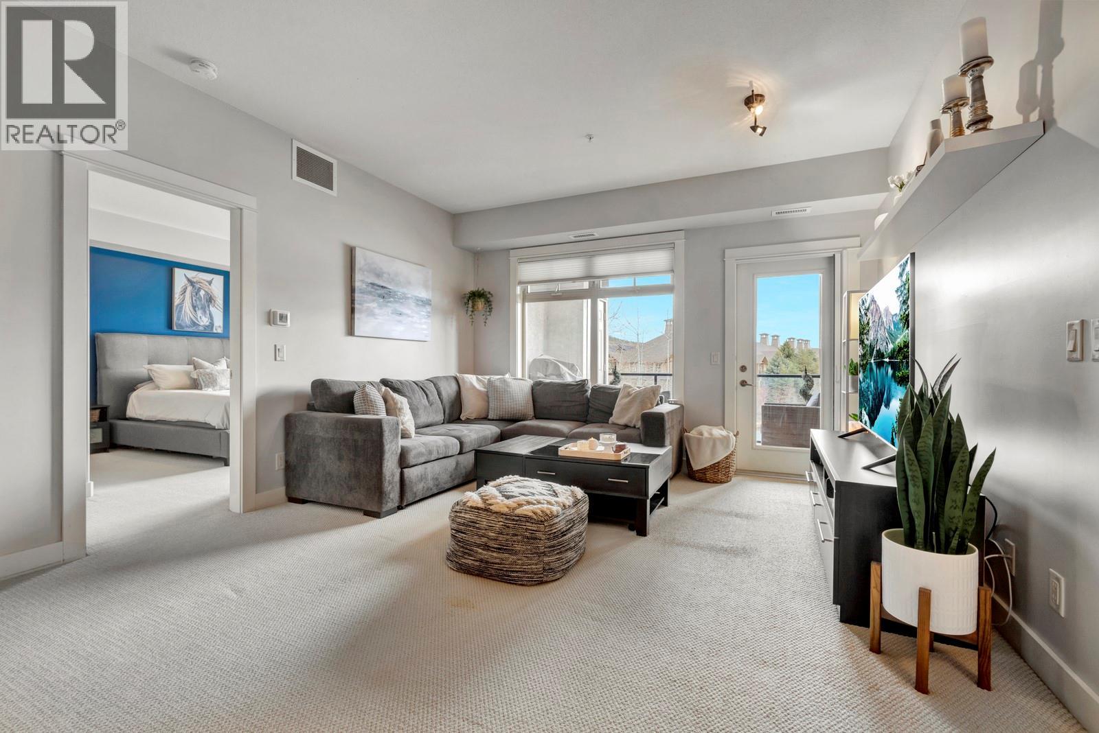 2551 Shoreline Drive Unit# 214