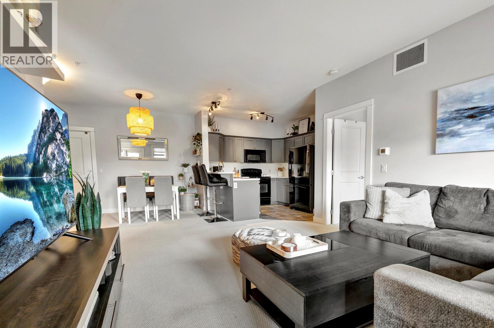 2551 Shoreline Drive Unit# 214