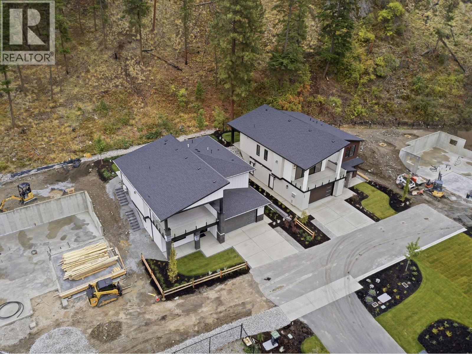 491 Clifton Road N