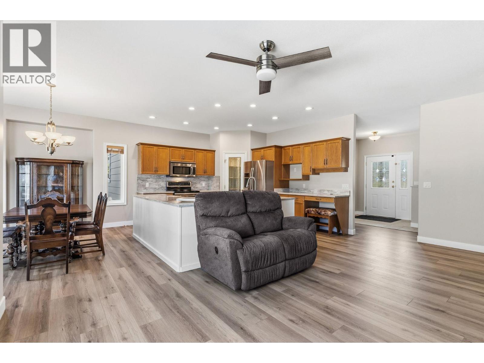 416 Quilchena Drive