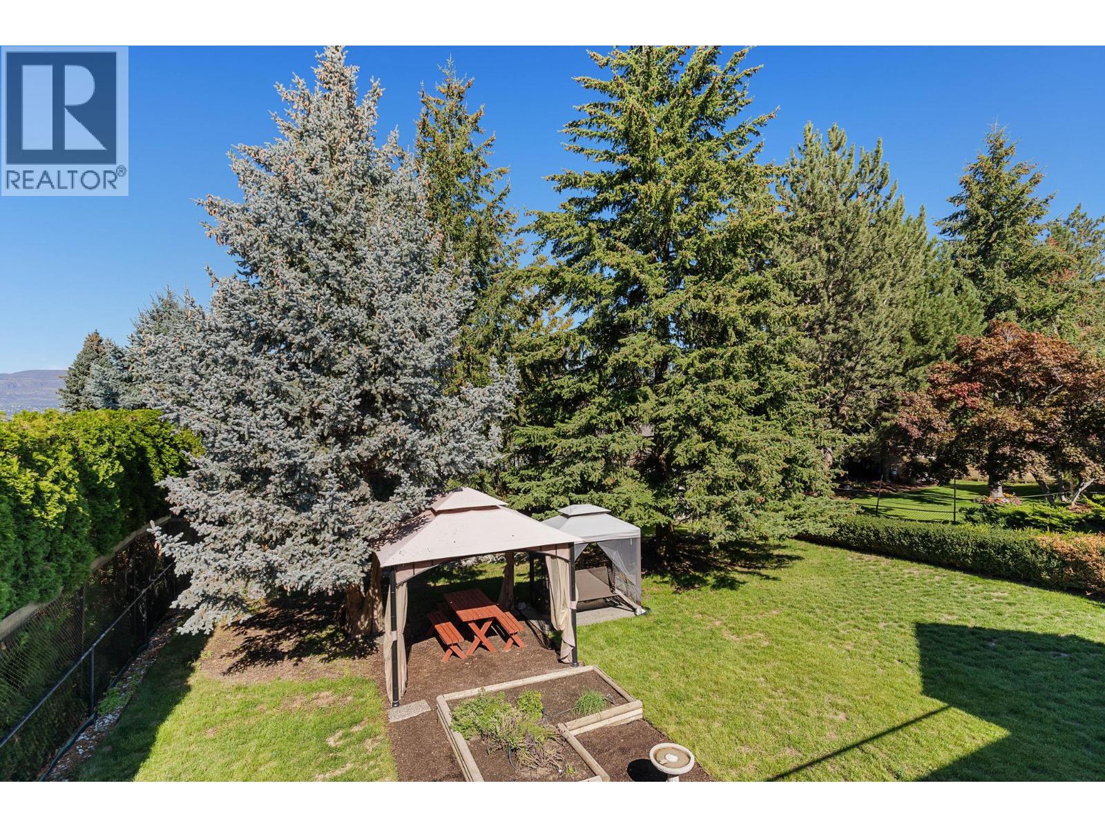 416 Quilchena Drive