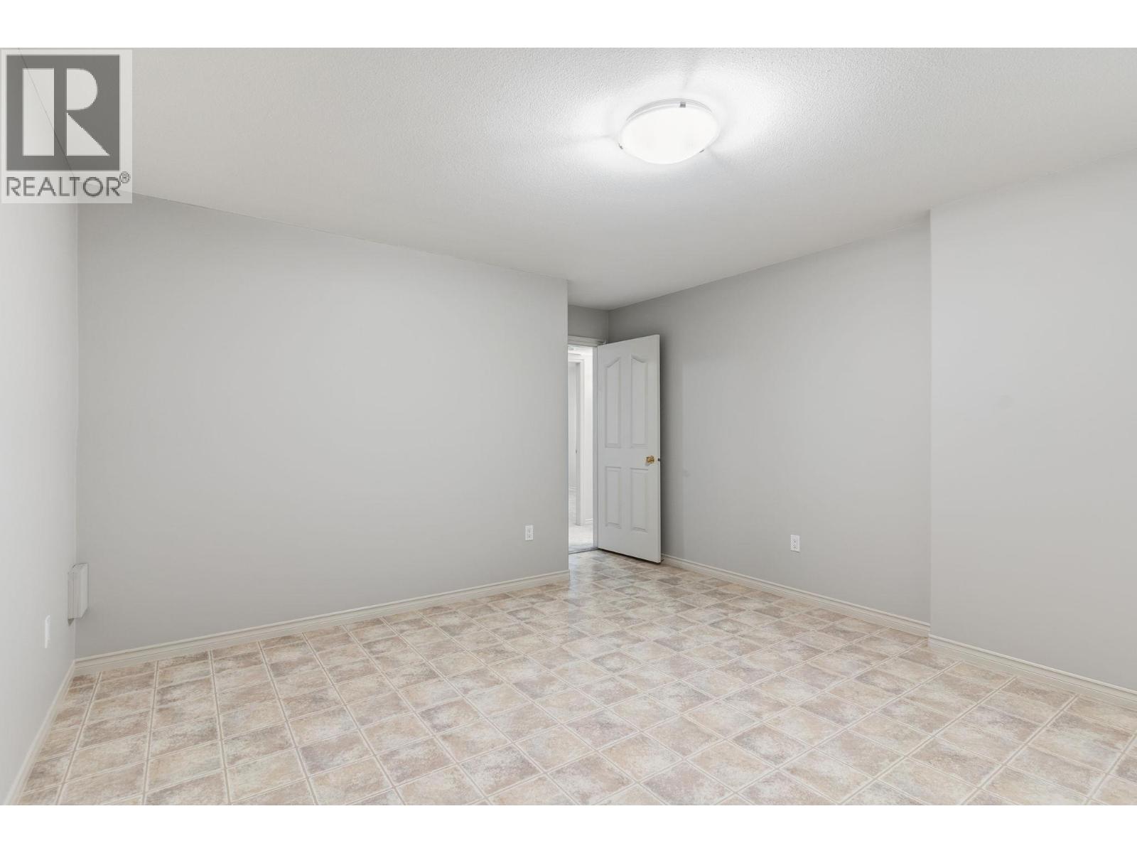 416 Quilchena Drive