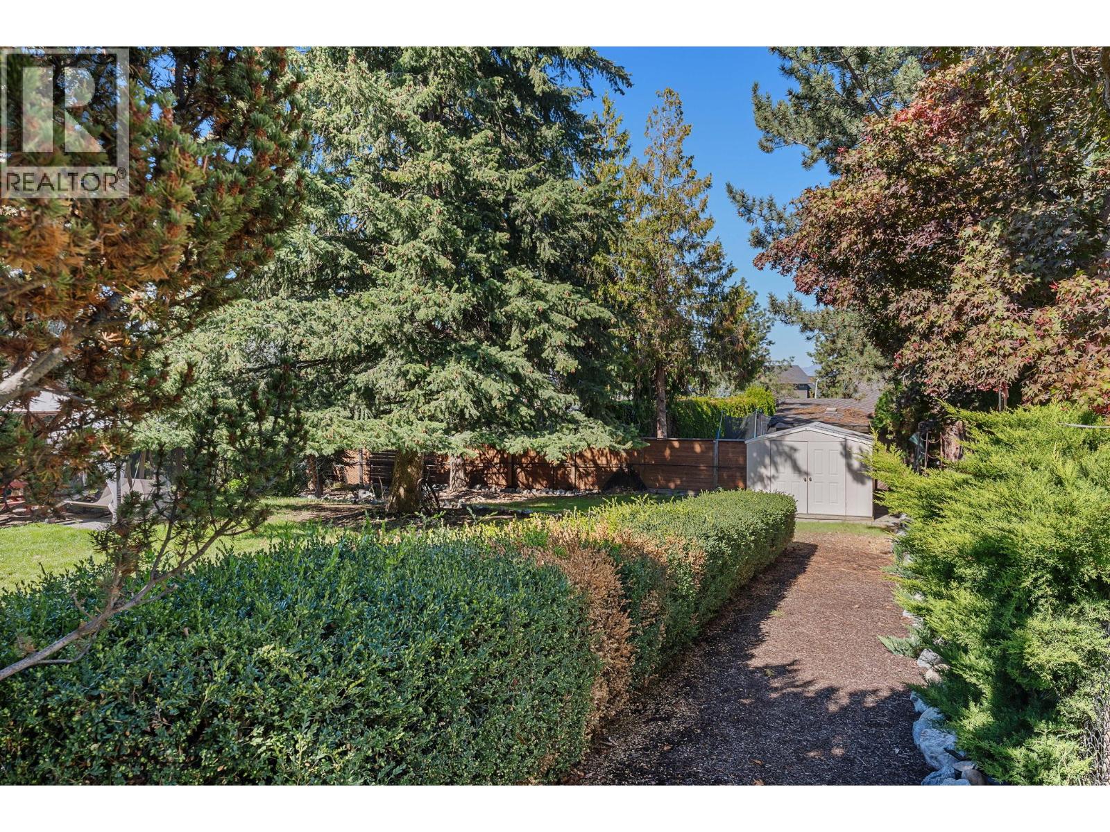 416 Quilchena Drive