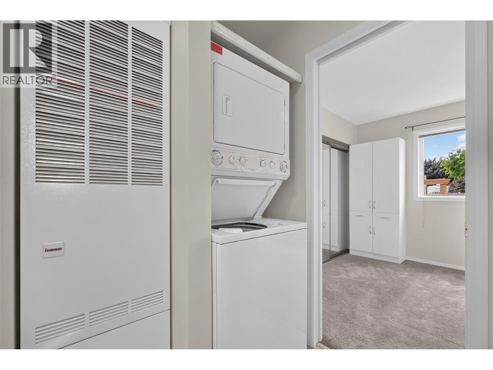 415 Commonwealth Road Unit# 220