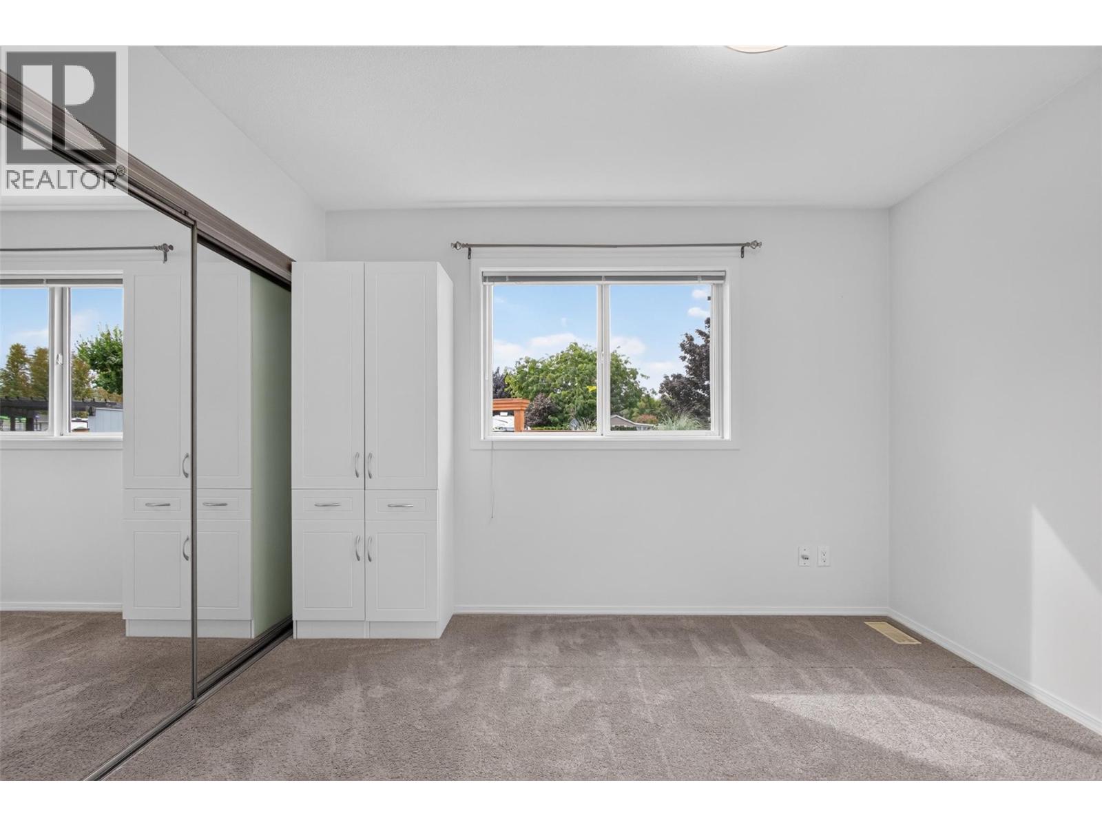 415 Commonwealth Road Unit# 220