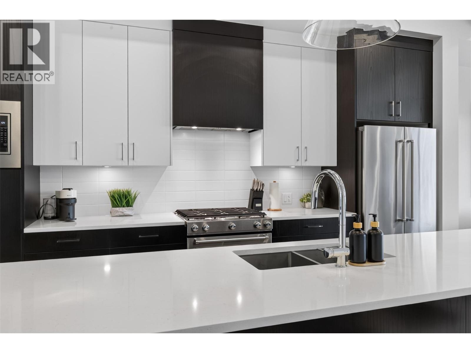 2100 Campbell Place Unit# 103