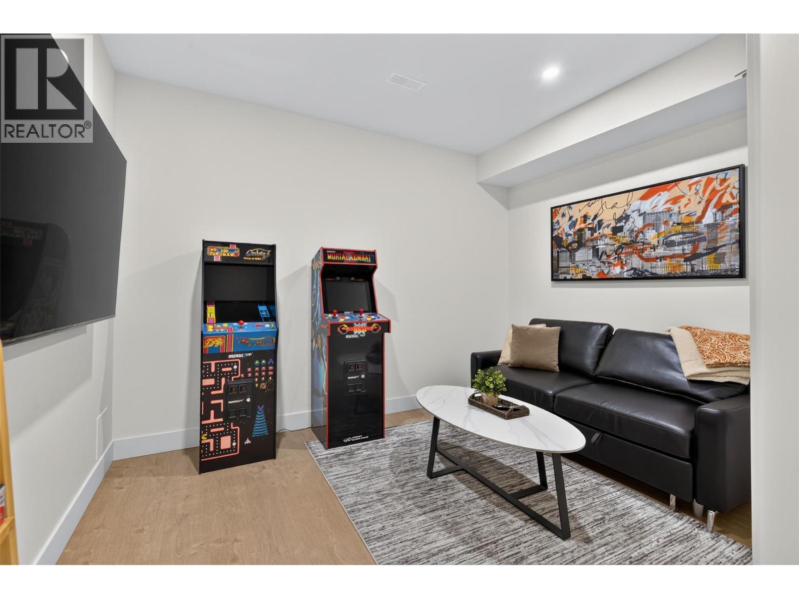 2100 Campbell Place Unit# 103