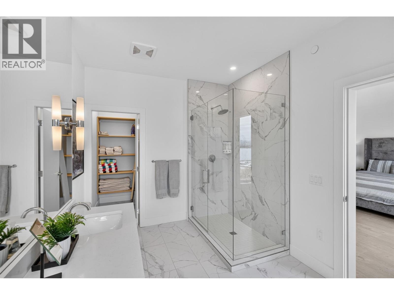 2100 Campbell Place Unit# 103