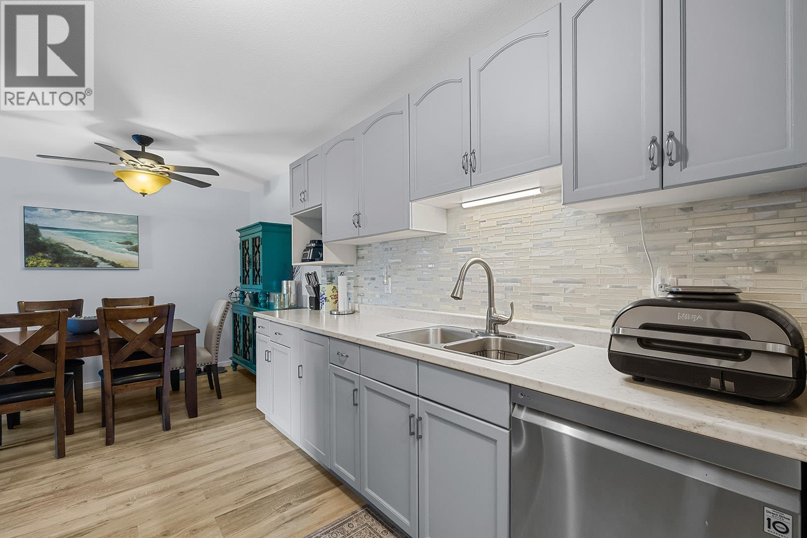 3842 Gordon Drive Unit# 133