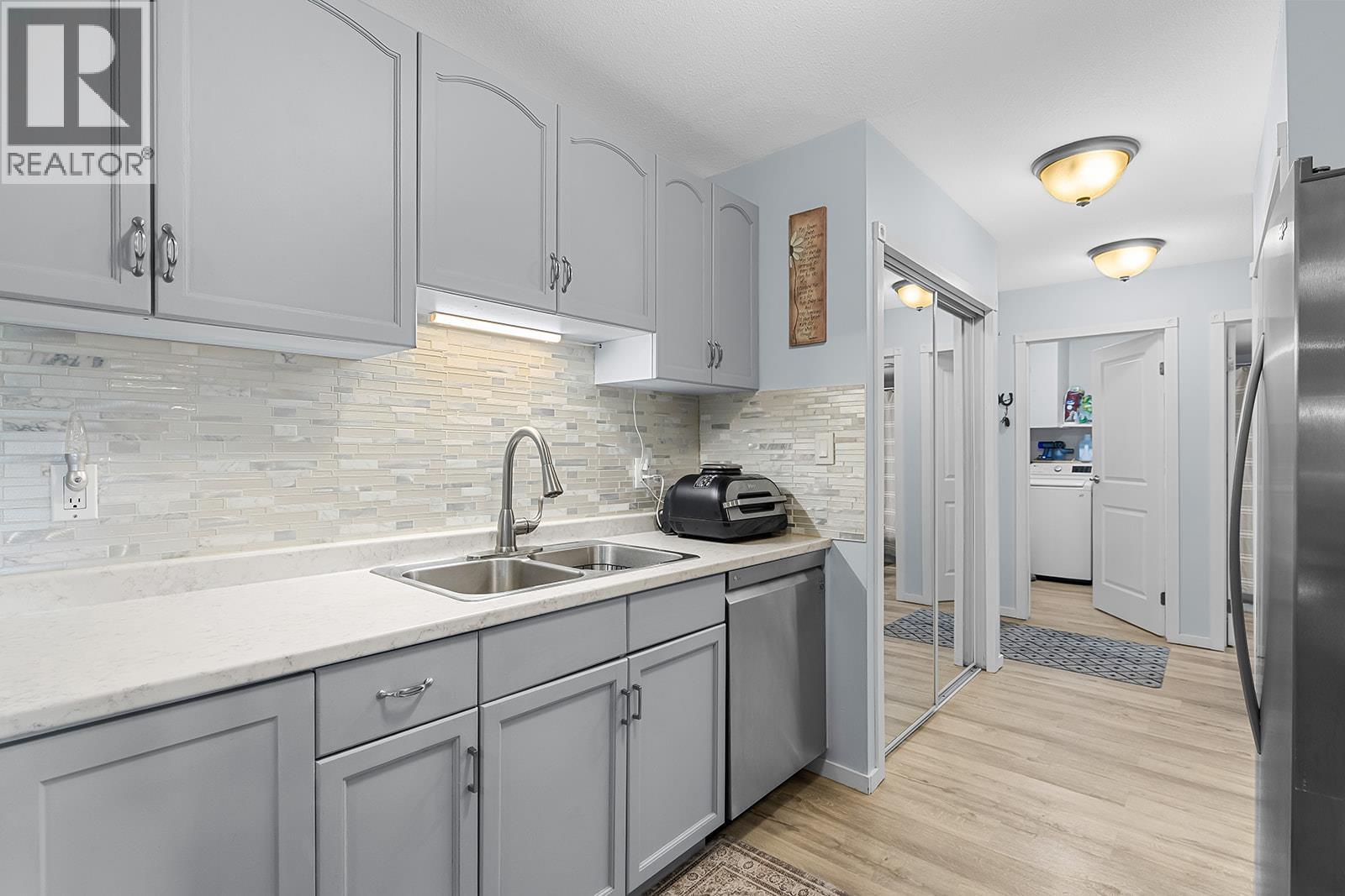 3842 Gordon Drive Unit# 133