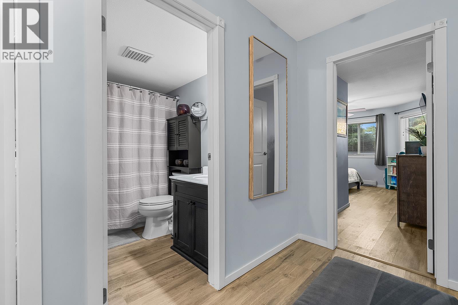 3842 Gordon Drive Unit# 133